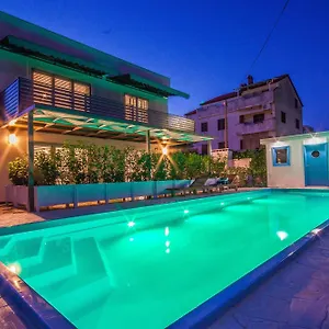 Gardelin Superior Apartment
